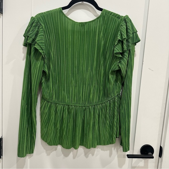Zara Ruffle Sleeve Pleated Tie V-neck Blouse Emerald Green Size Medium NWT - Picture 9 of 13